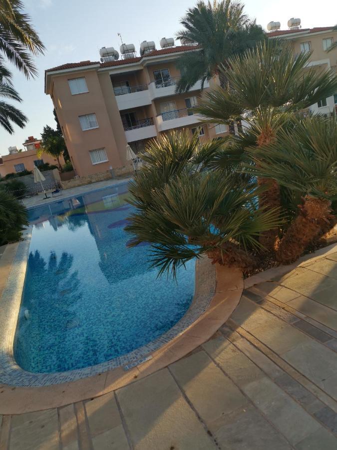 Iris Village, Near Kings Avenue Mall - By Imh Travel & Tours Paphos Exterior photo