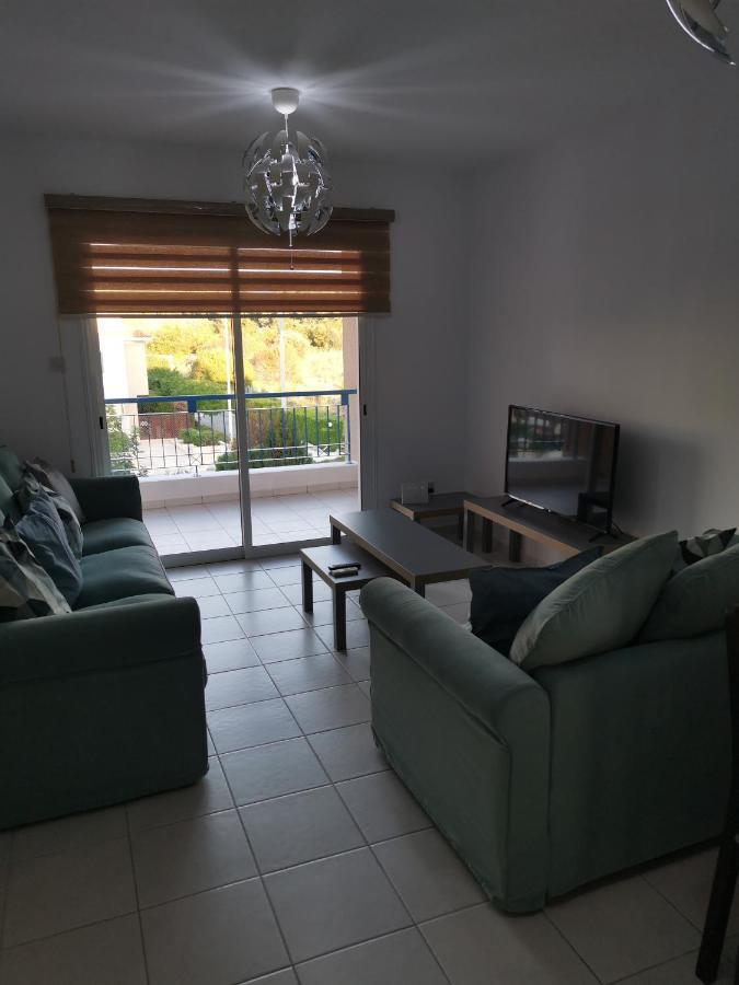 Iris Village, Near Kings Avenue Mall - By Imh Travel & Tours Paphos Exterior photo